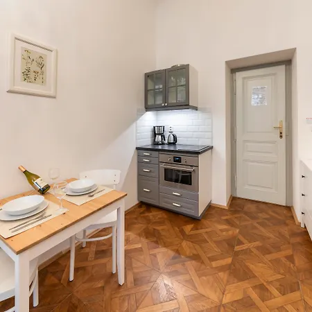 Hotel Old Town - Skorepka 3*
