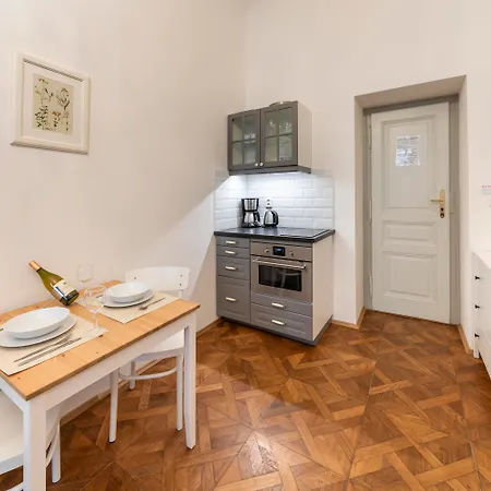 Hotel Old Town - Skorepka 3*