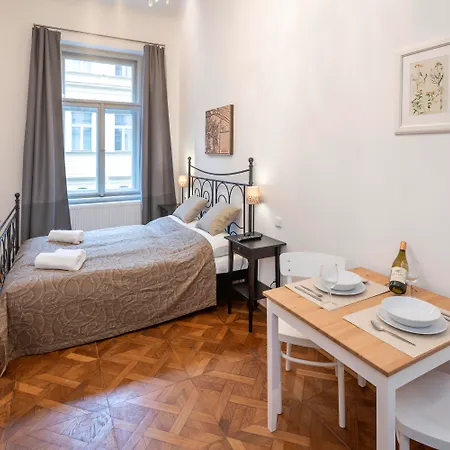 Hotel Old Town - Skorepka