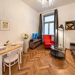 Old Town - Skorepka Hotel 3*